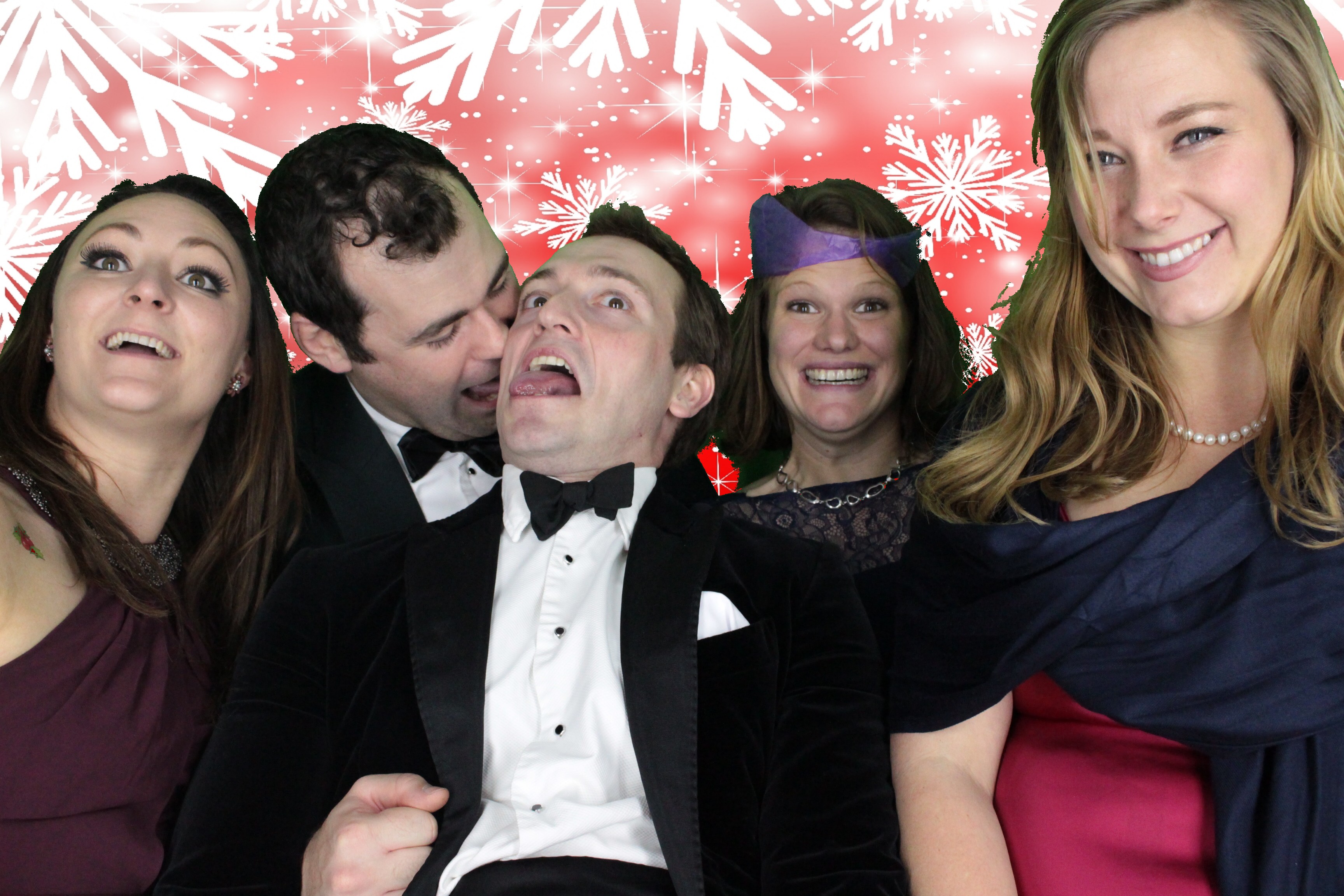 Upavon Officers' Mess Christmas Party | View more photos from the event at gallery.myphotoboothexperience.co.uk/u/MyPhotoBoothExperienceLtd/Upavon-Officers-Mess-Christmas-Party